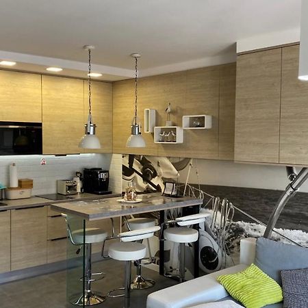 Apartament Svenita ダルウフコ エクステリア 写真