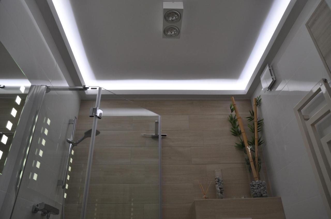 Apartament Svenita ダルウフコ エクステリア 写真