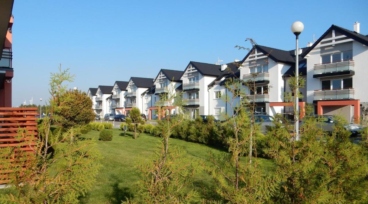 Apartament Svenita ダルウフコ エクステリア 写真