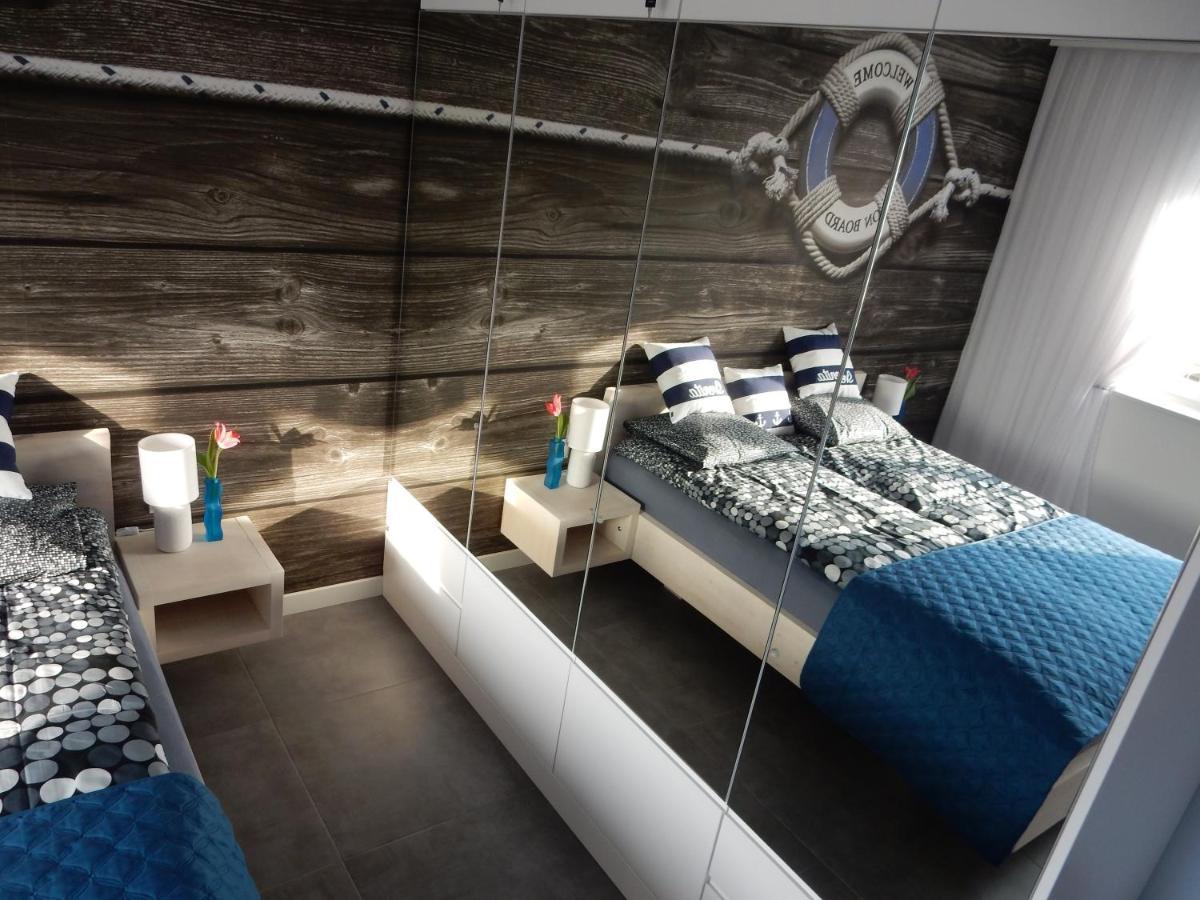 Apartament Svenita ダルウフコ エクステリア 写真