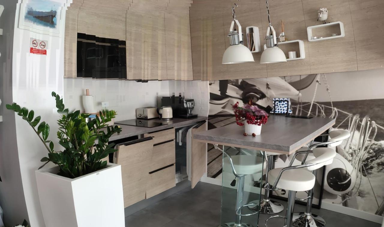 Apartament Svenita ダルウフコ エクステリア 写真