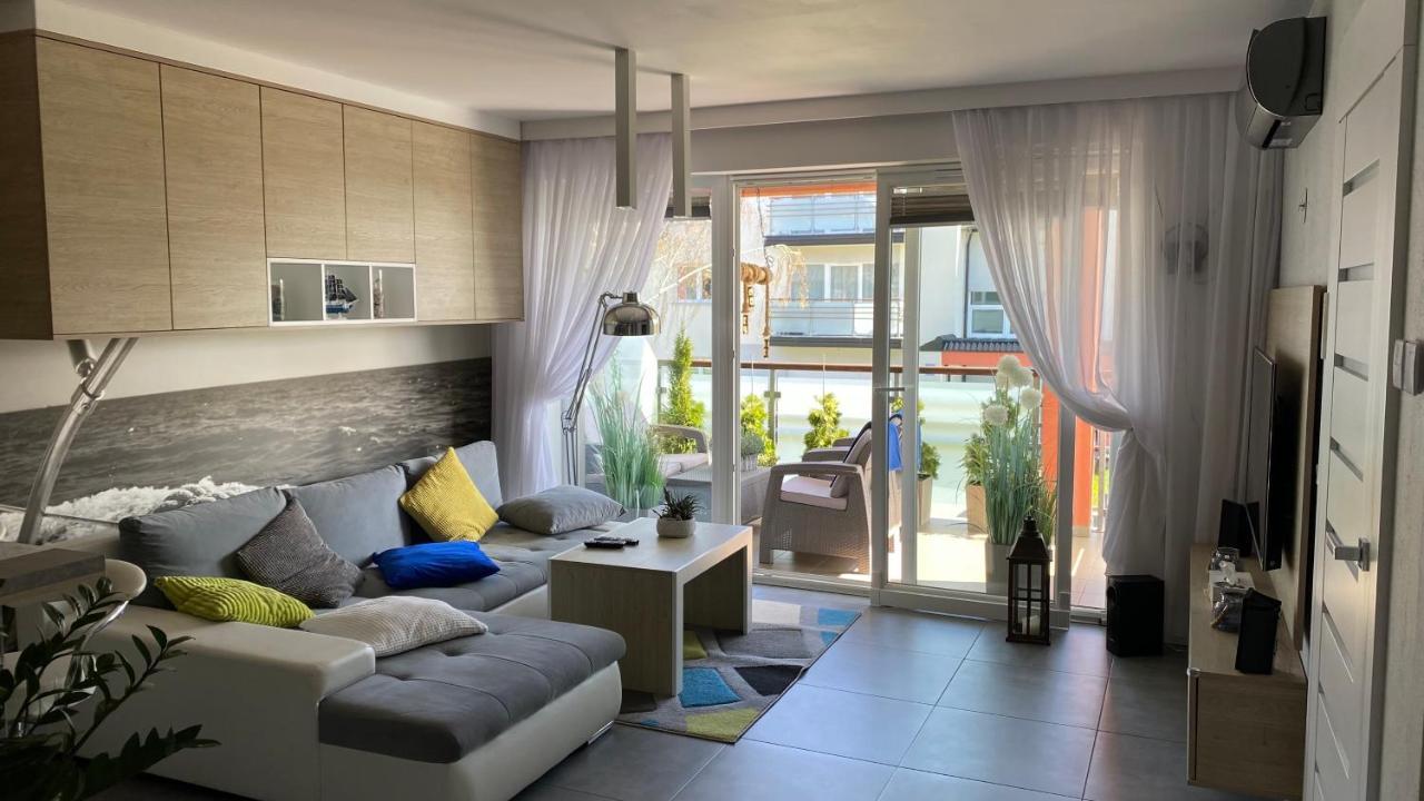 Apartament Svenita ダルウフコ エクステリア 写真