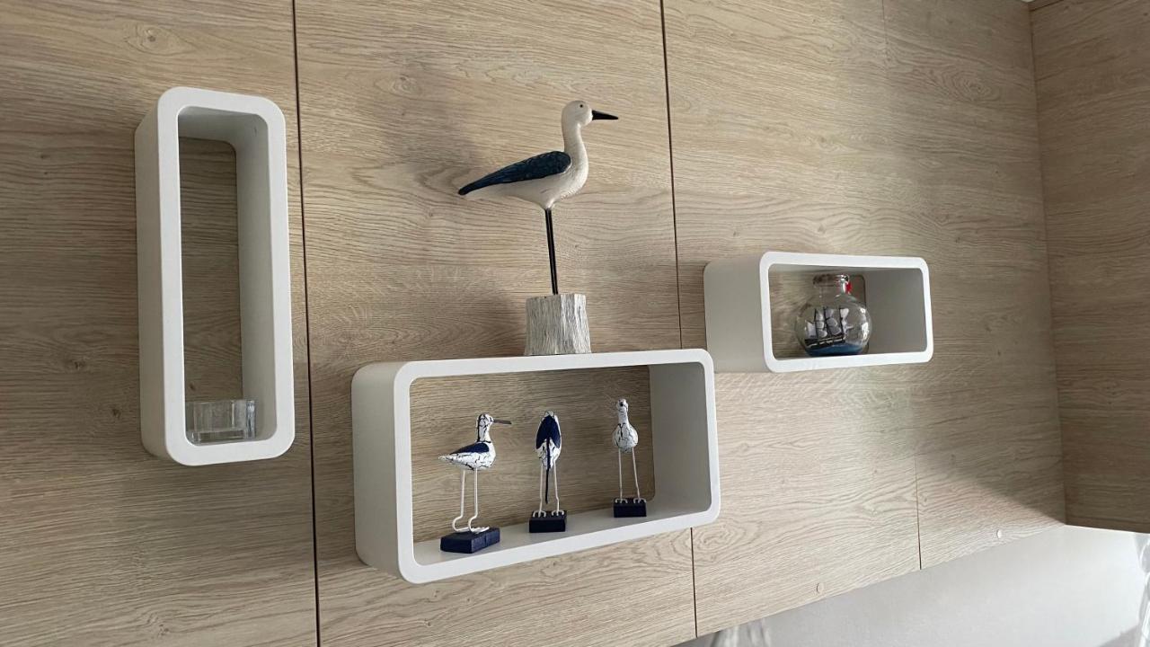 Apartament Svenita ダルウフコ エクステリア 写真